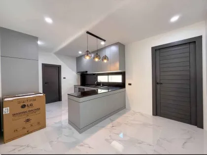 Villa rénovée 3 chambres avec piscine à vendre à Kohkaew, Phuket