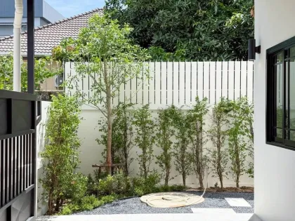Maison mitoyenne rénovée de plain-pied à Thepnimit Village, Kathu