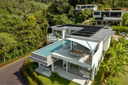 Luxuriöse Villa mit Privatpool und Meerblick, 3 Schlafzimmer, 4 Bäder