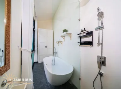 Exclusive 4-Bedroom Pool Villa at Wallaya Villas Harmony, Cherng Talay