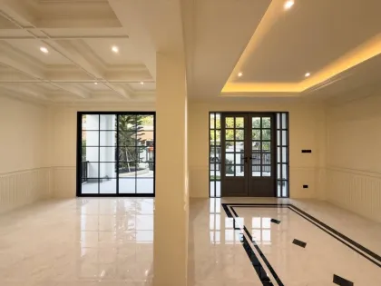 Renovated 2-Storey Villa with 3 Beds & Garden in Samkong, Phuket