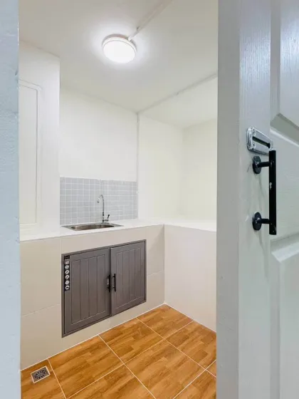 Квартира 1 спальня, 1 ванная в Punthep Condo, Пхукет Сити
