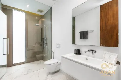 Appartement duplex de luxe 4 chambres avec piscine privée près de la plage de Naithon