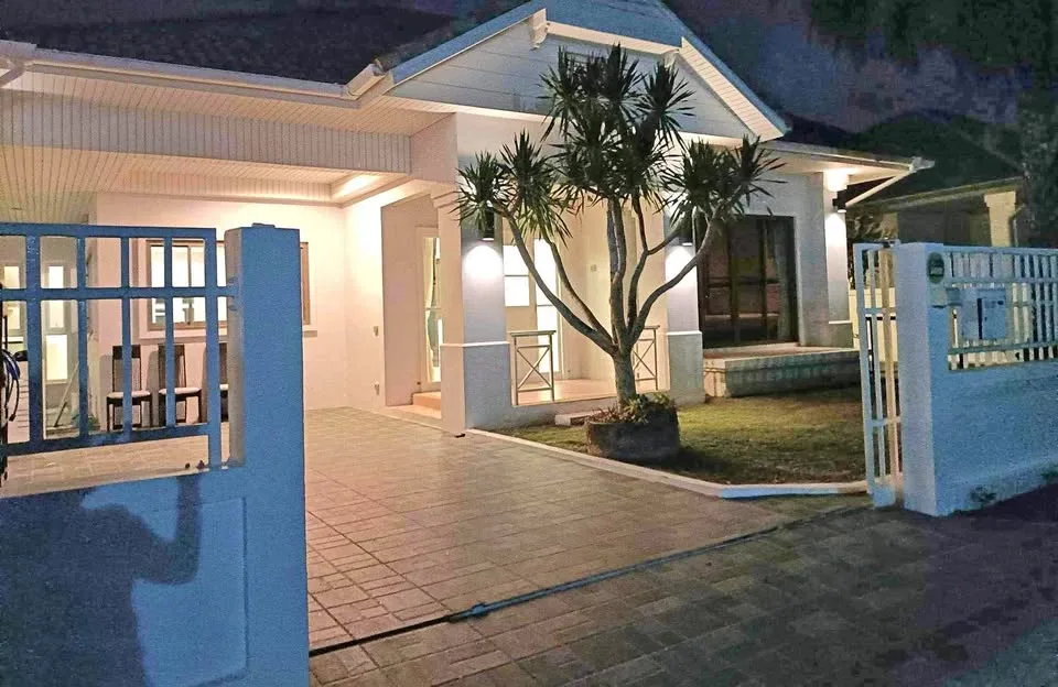 3 Bedroom Villa for Sale in Parichart Land & House Park, Chalong, Phuket
