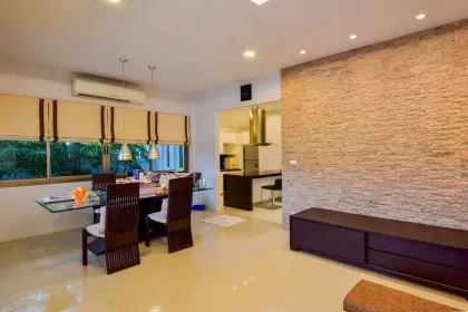 Вилла с 3 спальнями в продаже в Parichart Land & House Park, Чалонг