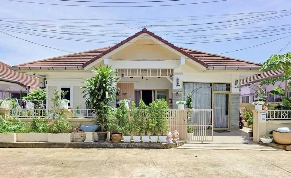 3 Schlafzimmer, 2 Badezimmer Einfamilienhaus im Bang Thong Lakeside Village, Kamala
