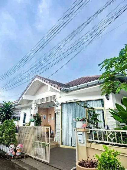3 Schlafzimmer, 2 Badezimmer Einfamilienhaus im Bang Thong Lakeside Village, Kamala