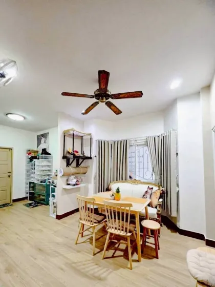 3 Schlafzimmer, 2 Badezimmer Einfamilienhaus im Bang Thong Lakeside Village, Kamala