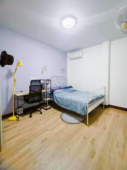 3 Schlafzimmer, 2 Badezimmer Einfamilienhaus im Bang Thong Lakeside Village, Kamala