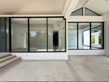 Villa rénovée 3 chambres avec piscine à Koh Kaew, Phuket