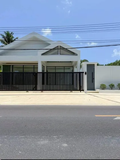 Villa rénovée 3 chambres avec piscine à Koh Kaew, Phuket