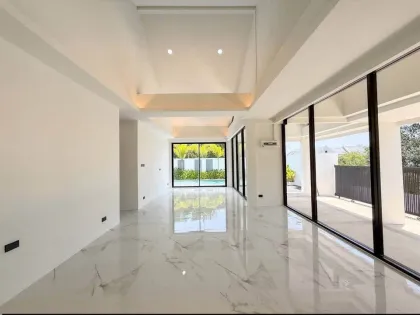 Villa rénovée 3 chambres avec piscine à Koh Kaew, Phuket