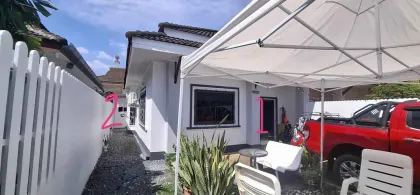 Neu renovierte 3-Zimmer Doppelhaushälfte nahe Rawai Beach