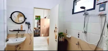 Neu renovierte 3-Zimmer Doppelhaushälfte nahe Rawai Beach