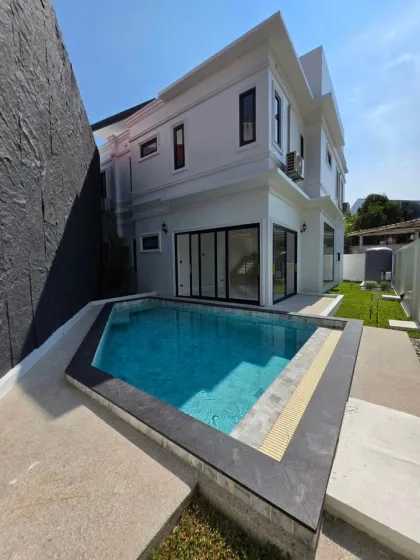 New Pool Villa in Songkhunaban Village Near Chalong, Phuket