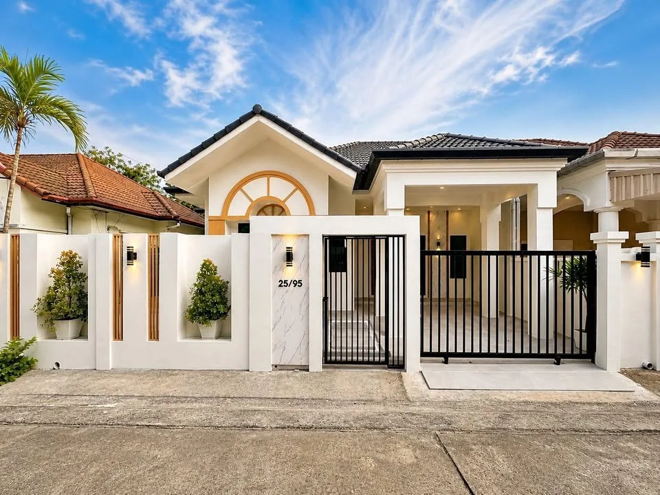 Hermosa villa de 3 dormitorios y 2 baños lista para entrar en Phuket Villa California