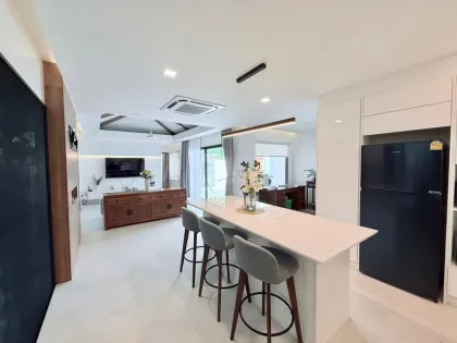 Villa avec piscine privée à vendre à Rawai, Phuket
