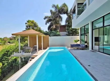 Villa avec Piscine 3 Chambres à Vendre à Chalong, Phuket