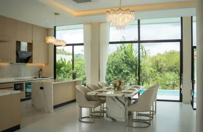 Villa avec Piscine 3 Chambres à Vendre à Chalong, Phuket