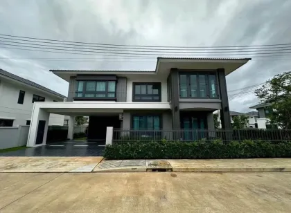 Современная вилла с 4 спальнями и 6 ванными в Supalai Lake Ville Phuket