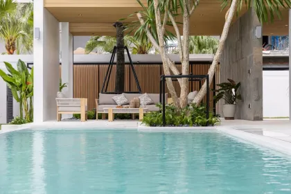 Роскошная вилла с 5 спальнями в Mouana Residences, залив Чалонг
