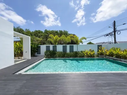 Villa 3 Chambres avec Piscine près de British International School Phuket
