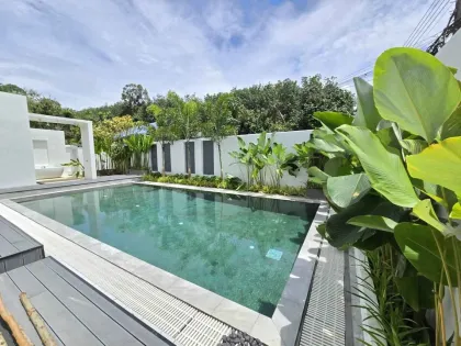 Роскошная вилла с 3 спальнями и бассейном рядом с BIS Phuket