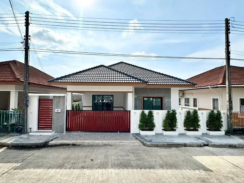 Renoviertes Einfamilienhaus mit 3 Schlafzimmern in Thalang