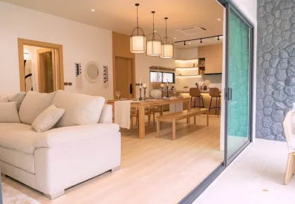 Luxuriöse 2-Zimmer-Villa mit privatem Pool in Chalong