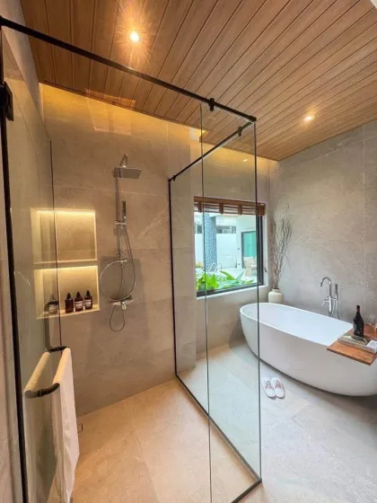 Luxuriöse 2-Zimmer-Villa mit privatem Pool in Chalong