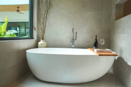 Luxuriöse 2-Zimmer-Villa mit privatem Pool in Chalong