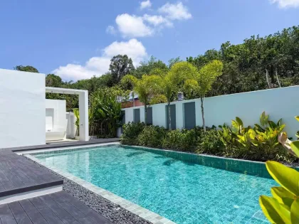 Stunning 3-Bedroom Pool Villa near BIS Phuket