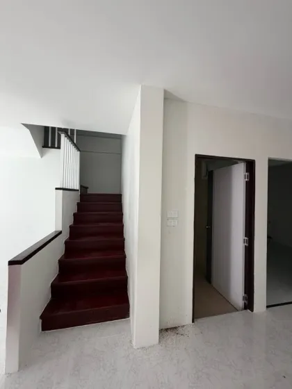 Таунхаус 3 спальни, 3 ванные, 2 этажа в Chaofa Garden Home 3, Катху, Пхукет