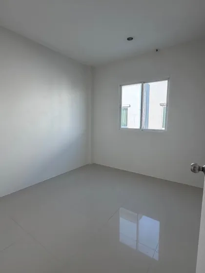 Таунхаус 3 спальни, 3 ванные, 2 этажа в Chaofa Garden Home 3, Катху, Пхукет