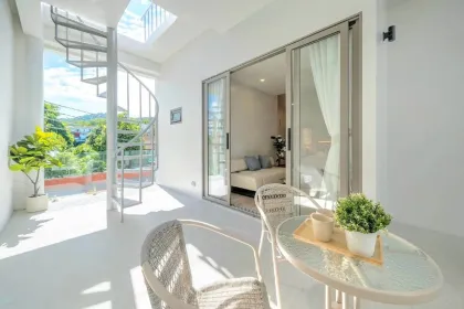 3-Schlafzimmer-Villa mit privatem Pool und Blick auf den Rawai-Strand