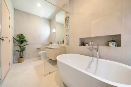 3-Schlafzimmer-Villa mit privatem Pool und Blick auf den Rawai-Strand