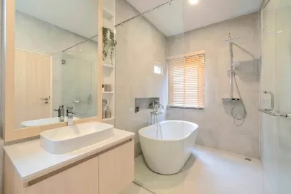 3-Schlafzimmer-Villa mit privatem Pool und Blick auf den Rawai-Strand