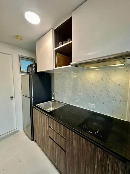 Condo 1 chambre en coin, 6e étage, D Condo Kathu, prêt à habiter