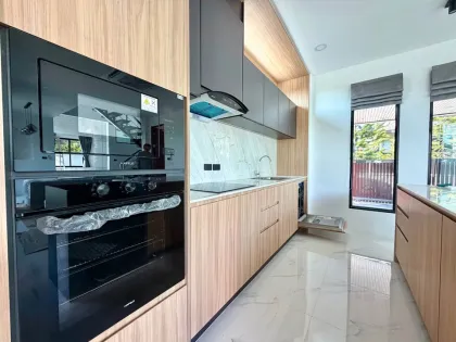 Spacious 3 Bedroom Pool Villa Near Phuket Airport