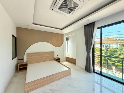 Spacious 3 Bedroom Pool Villa Near Phuket Airport