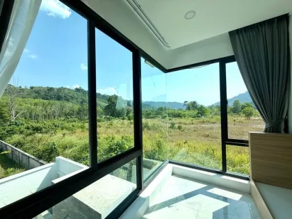 Spacious 3 Bedroom Pool Villa Near Phuket Airport