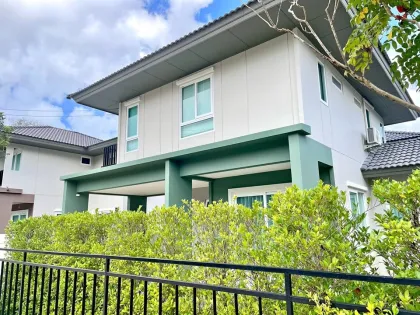 Villa 3 Chambres avec Bureau à Koh Kaew, Phuket à Vendre