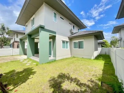 Villa 3 Chambres avec Bureau à Koh Kaew, Phuket à Vendre