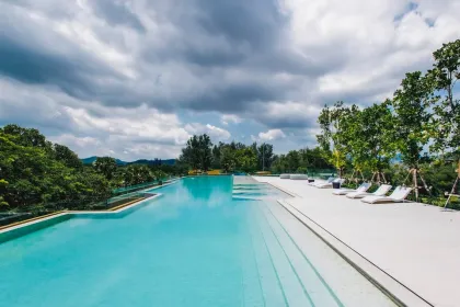 2-комнатная квартира у пляжа в Laguna Phuket