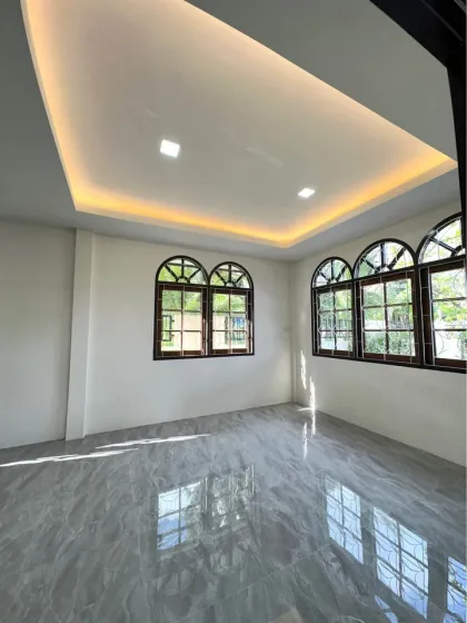 Geräumiges freistehendes 4-Schlafzimmer-Haus in Rawai, Phuket