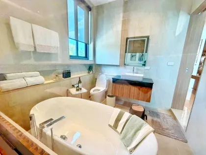Villa avec piscine 3 chambres, 3 salles de bain à Sakhu, Phuket