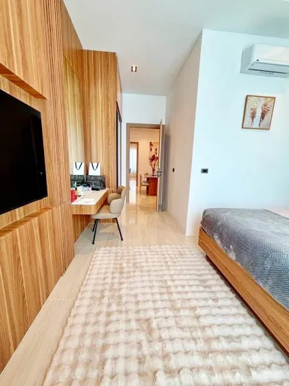 Villa avec piscine 3 chambres, 3 salles de bain à Sakhu, Phuket