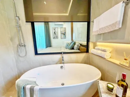 Villa avec piscine 3 chambres, 3 salles de bain à Sakhu, Phuket