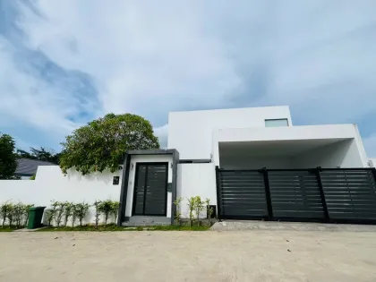 Villa de luxe 5 chambres avec piscine à Cherngtalay