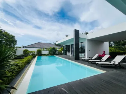 Villa de luxe 5 chambres avec piscine à Cherngtalay
